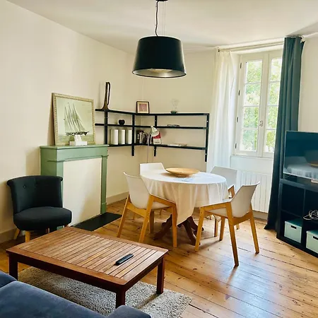 A La Rochelle 1 Avec Parking Apartamento *